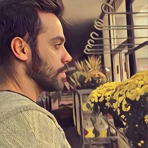 Meet your Posher, Farzam